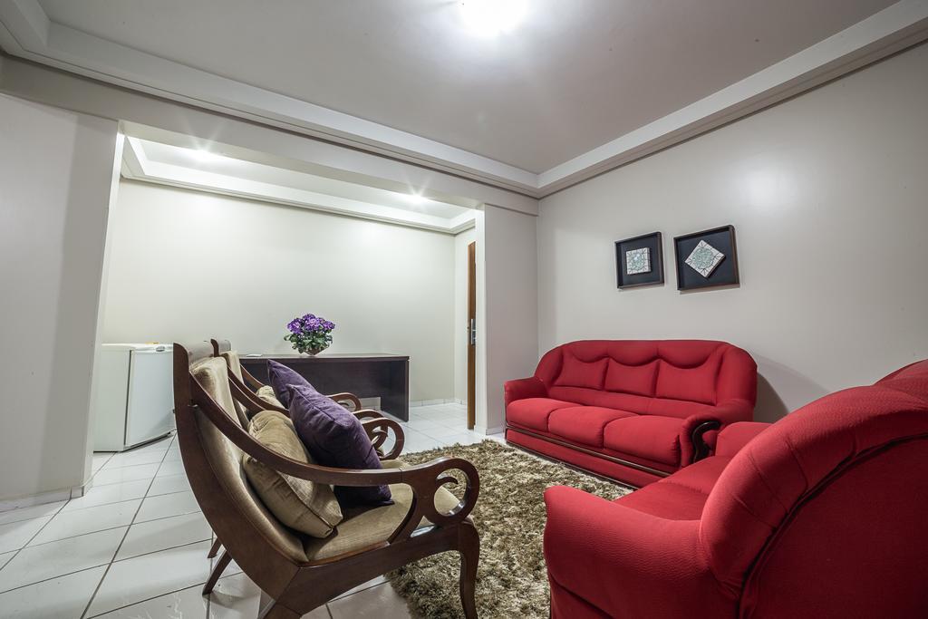 Piloes Palace Hotel Mineiros المظهر الخارجي الصورة