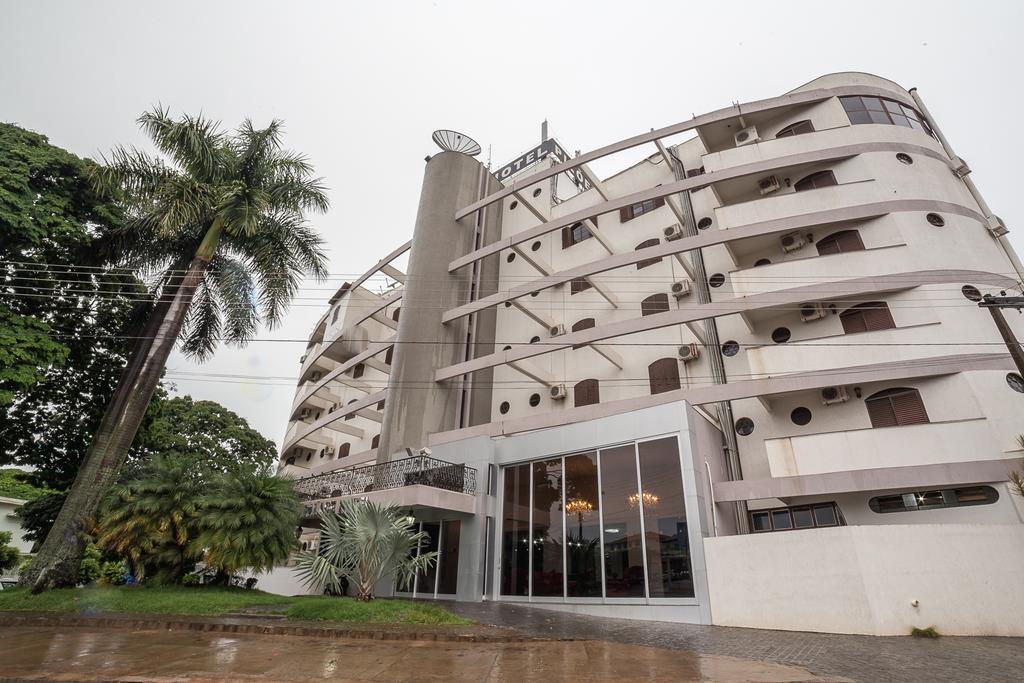Piloes Palace Hotel Mineiros المظهر الخارجي الصورة