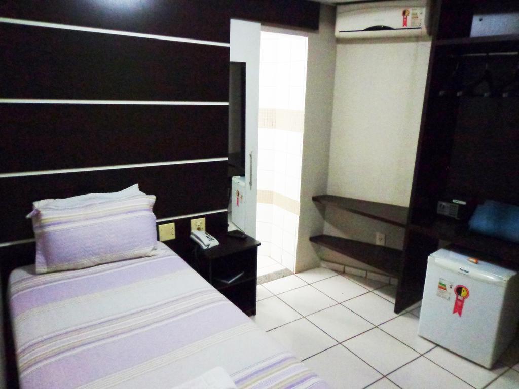 Piloes Palace Hotel Mineiros المظهر الخارجي الصورة
